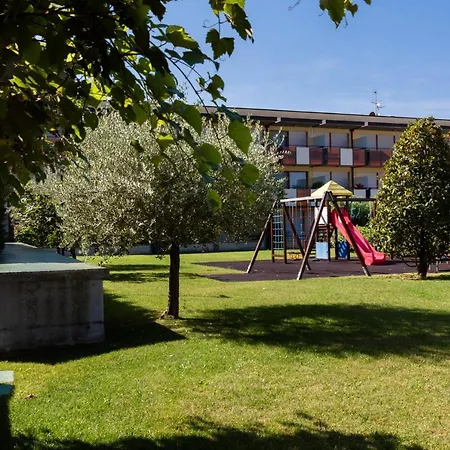 Appartamento Atlantis Sirmione Exterior photo